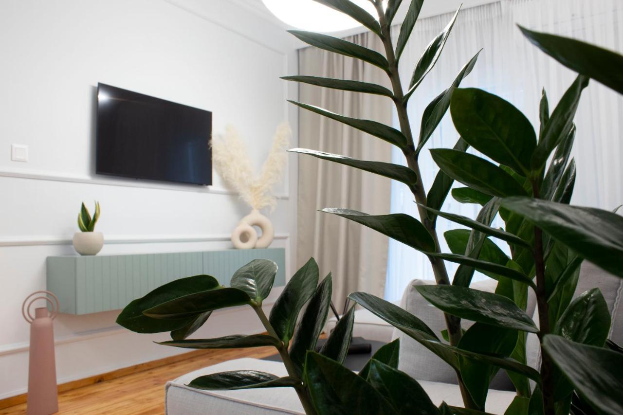 Stylish Modern Classic Apartment 塞萨洛尼基 外观 照片