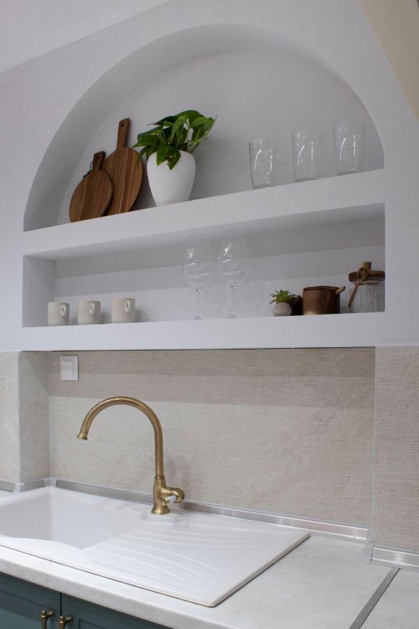 Stylish Modern Classic Apartment 塞萨洛尼基 外观 照片