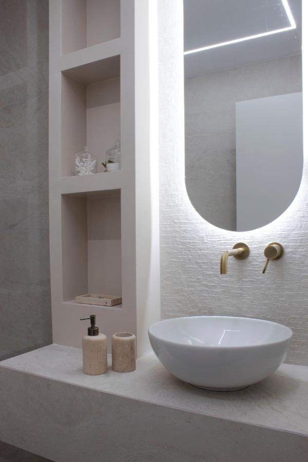Stylish Modern Classic Apartment 塞萨洛尼基 外观 照片